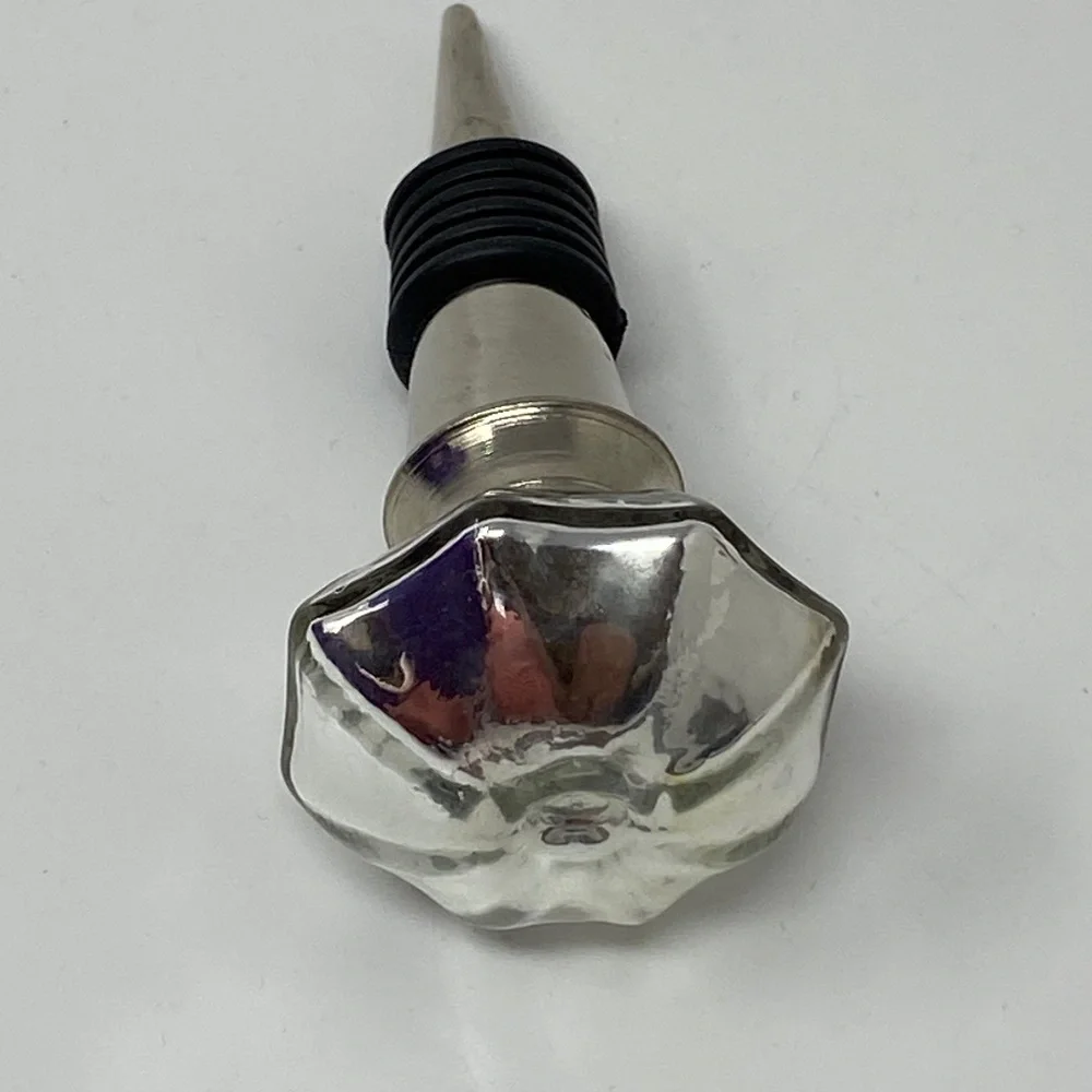Silver Tone Metallic Glass Vintage Door Knob Style Wine Bottle Stopper